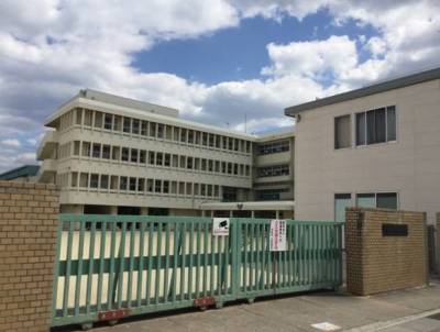 小学校まで徒歩5分！
