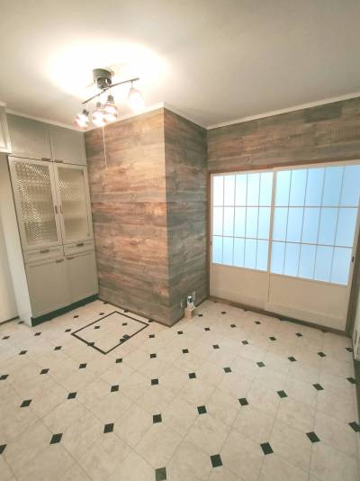 キッチン、角度を変えて。