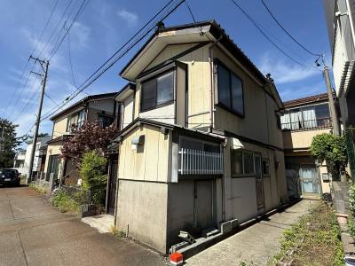 建物外観（別の角度から）