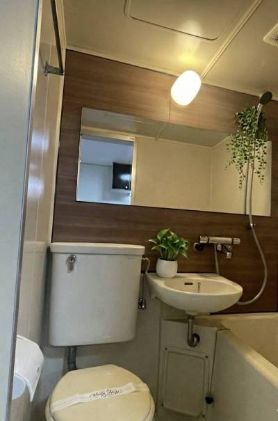 お風呂とトイレはコンパクト、そして清潔に♪