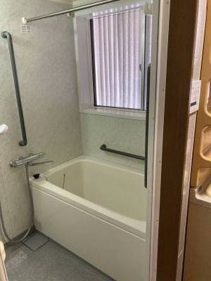 お風呂(乾燥機付き　追い焚きはできません)