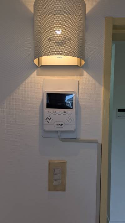 TVモニター付きインターホンで安心です