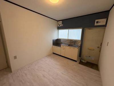 キッチンも十分な広さがあり、お料理がはかどりますね！