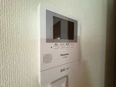 安心！安全！テレビモニター完備！