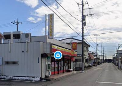 ディリーヤマザキ
徒歩3分