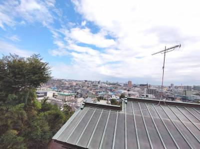 厚木の花火大会も見えます