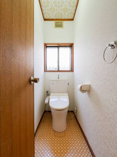 1Fトイレです
