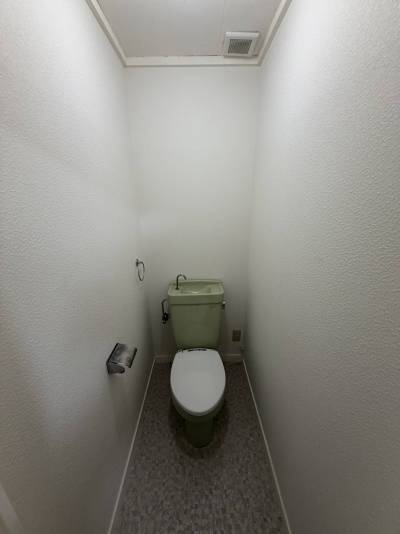 風呂トイレ別です