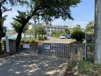 蓮田市立　平野小学校・中学校　徒歩５分