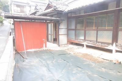 日当たり良好！庭で家庭菜園やBBQも可能です♪