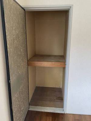 収納嬉しい2段押し入れです。(奥の部屋にもあります)