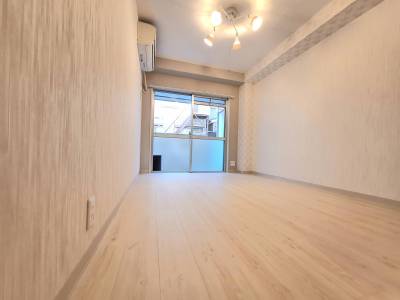 寝室、1Fですが日当たり良好