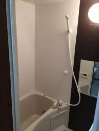 乾燥機機能付きのお洒落な浴室