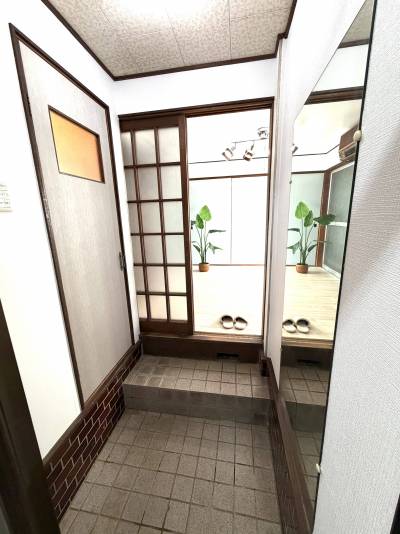 玄関