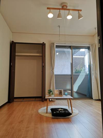 202の照明はシーリングライトになります