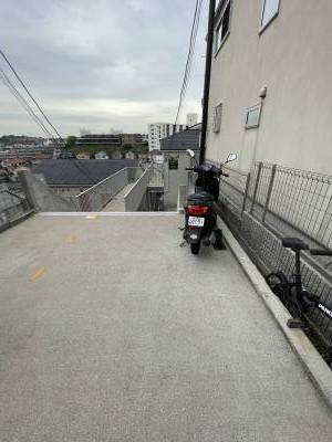 自転車・バイク置き場！横浜の副都心まで自転車3分の暮らしが！