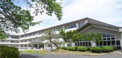 館林市立美園小学校　徒歩１０分