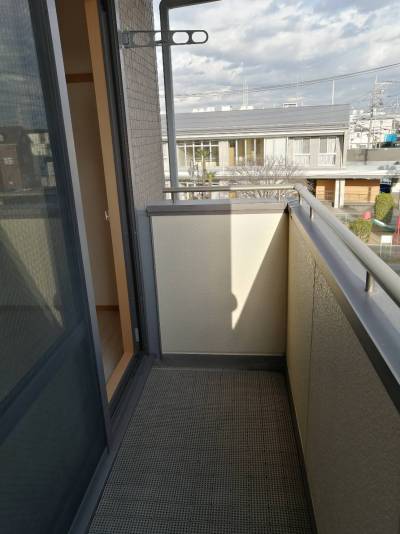 ベランダです。最上階・角部屋日当たり良好です。