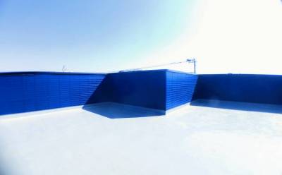 広々した屋上　お庭のように使えます