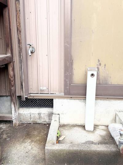 庭遊びのペットも安心。南中庭に足洗い場あり。