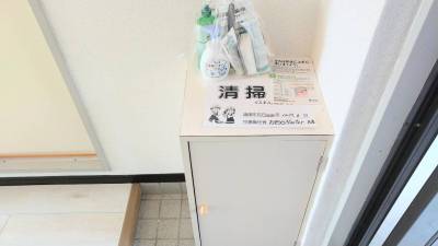 シューズボックス