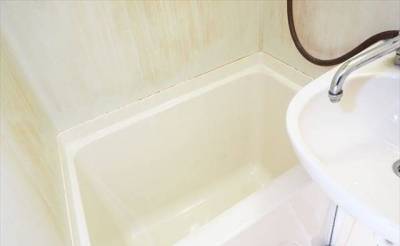 ルームクリーニング前でこれからきれいになります