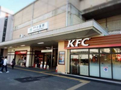河内小阪北口がすぐ見える位置です。