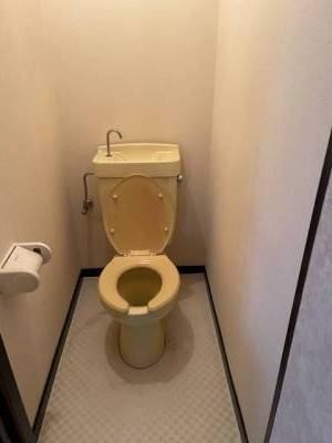 洋式トイレ独立です。