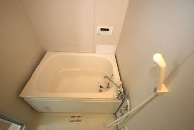 浴室　追炊き機能付き浴槽！