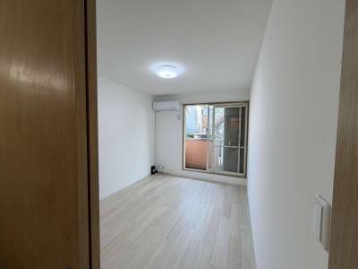 個室も和室を洋室にしてまるで新築です♪