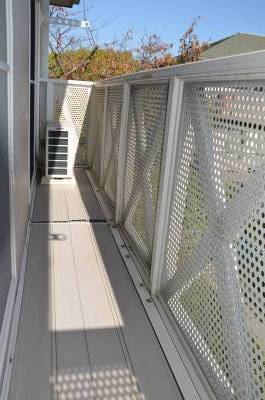 南向き陽当たり良好。サイズ（ｗ5.0ｍ&times;Ⅾ0.8m）
