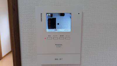 安心安全のモニター付インターホン。