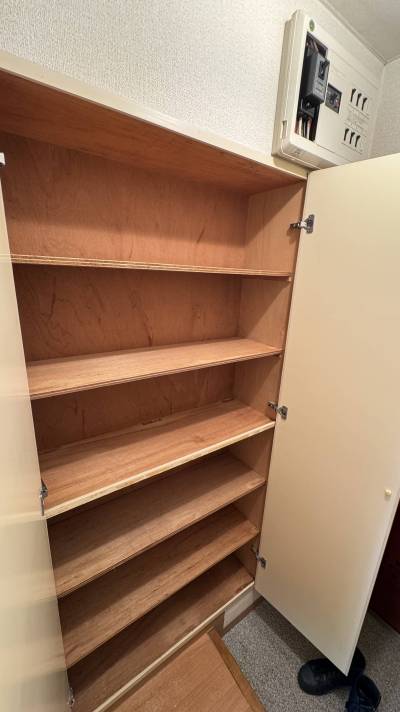 巨大なシューズボックス！