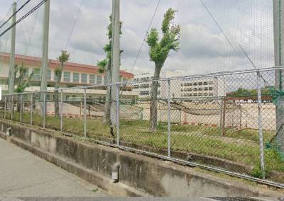中学校徒歩10分