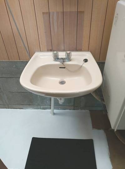 床塗装しました