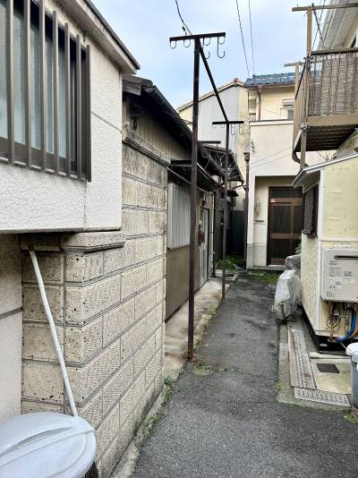 堺東駅に徒歩圏内の閑静な住宅街。生活至便。
