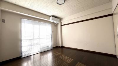 南西向きの明るいお部屋です