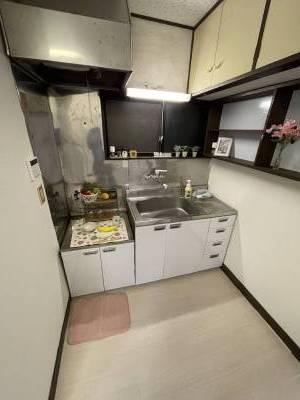 十分な広さのキッチンです。