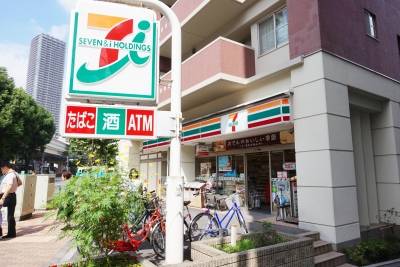 近隣　コンビニエンスストア