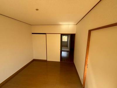 南向きの為日当たりが良いです。