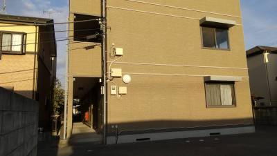 シックな外観です。