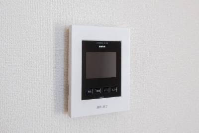 安全！TVモニターホン　完備