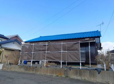 沼田市柳町貸家　建物の南側