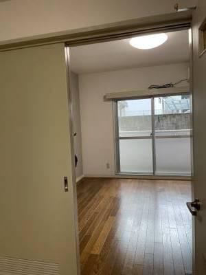 広めの30平米でゆったりとくつろげます♪