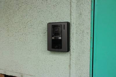 誰が来たかカメラで確認できますよー