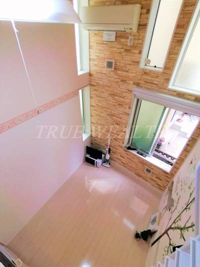 明るい居室・リビング.