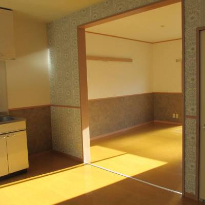 キッチンに日が入ります