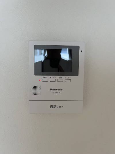 カラーインターホン。