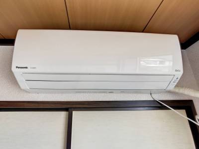 新品エアコンです
