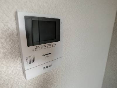 新品モニターインターフォン付きですよー